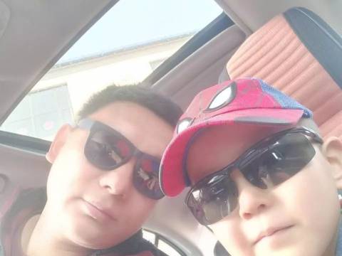 我的爸爸来幼儿园上课啦!  ——向阳幼儿园中一班家长进课堂活动