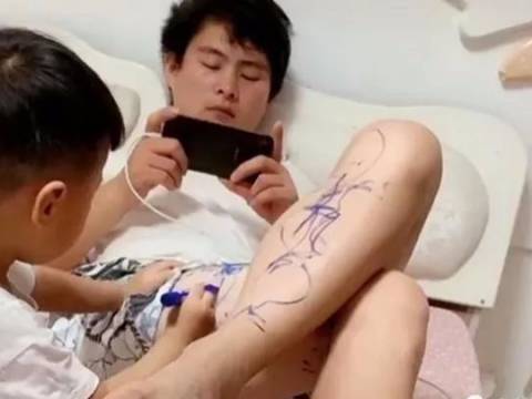 “爸爸带娃活着就行”,看完这9张图,宝妈:老娘当初真是瞎了眼
