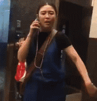爸爸,你抱着阿姨干什么呀?!