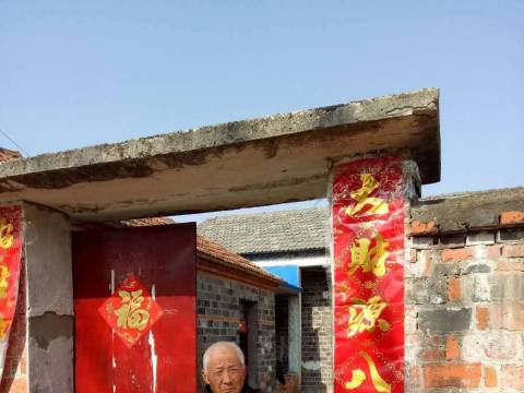 爸爸妈妈,打来电话(外一首)