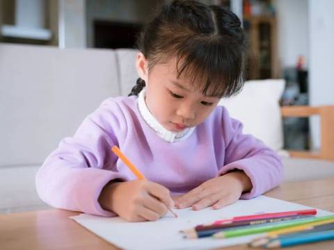 一位华人爸爸哭诉:孩子学了两年中文,拼音全靠猜!原因竟是....