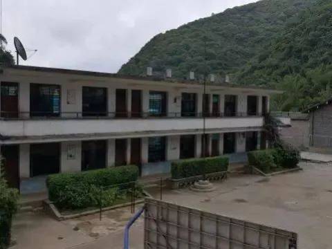 孩子,我们陪你一起改变~