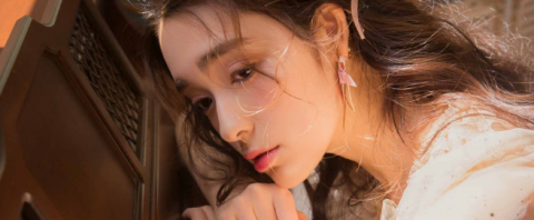 小女孩被爸爸扭送派出所:我来“自首”!