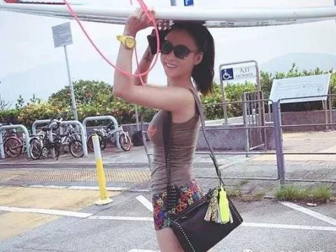 原形毕露!张柏芝儿子“爸爸”出现 了