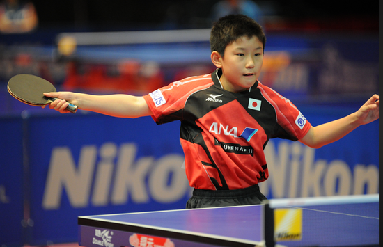 12岁华裔乒乓球神童创记载 但他已是日本人