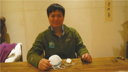 “博士爸爸团” 三年投百万 为孩子建造防霾口罩