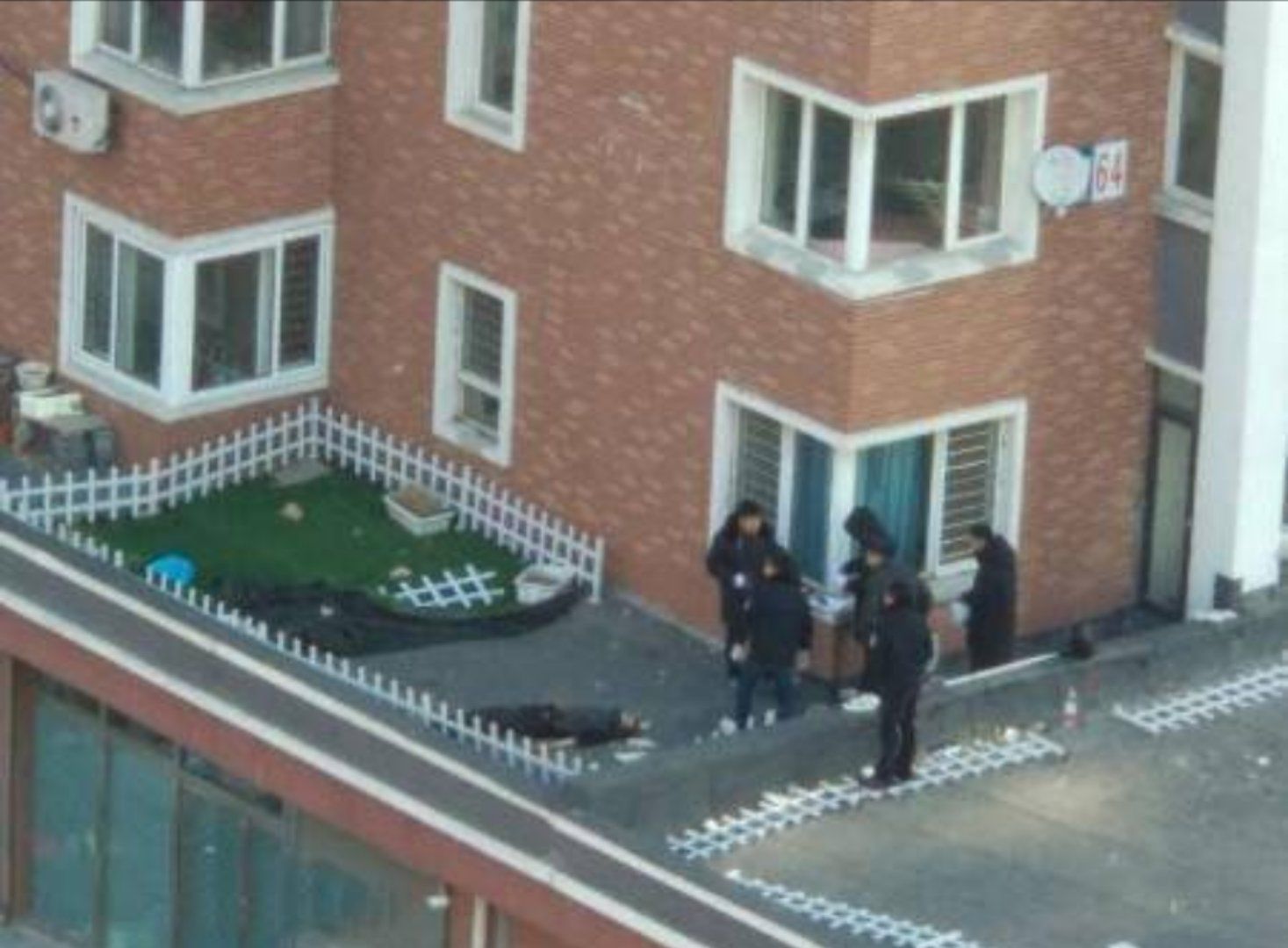 丹东母子二人遭同居男人戕害 嫌犯惧罪跳楼自杀