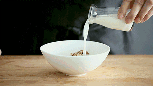 这6种牛奶不能给孩子喝 第二种你可能天天在买