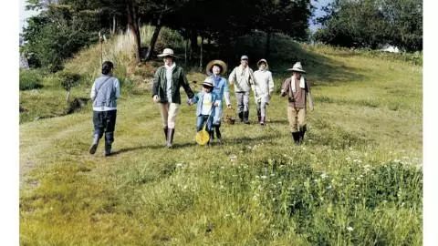 乡下妈妈晒娃 不露脸 不拼颜值 引世人围不雅观