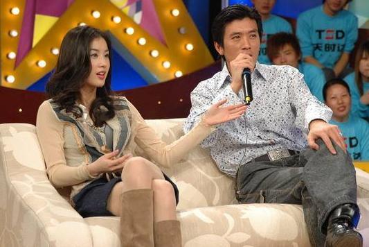 黄圣依当后妈差章子怡太多?原因在孩子亲妈身上